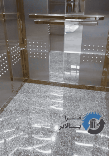 کابین آسانسور